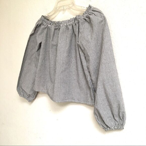 Brandy Melville off the shoulder crop top S - Picture 4 of 8
